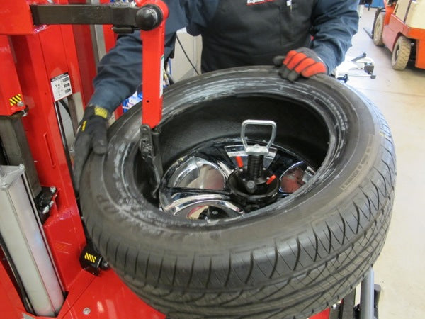 Mount Tire